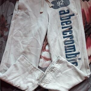 Abercrombie & Fitch Cream Sweatpants